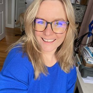 Meet your Posher, Christine